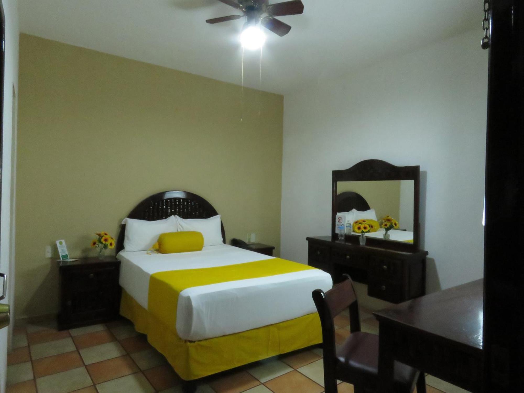 Hotel Los Girasoles Tepic Luaran gambar